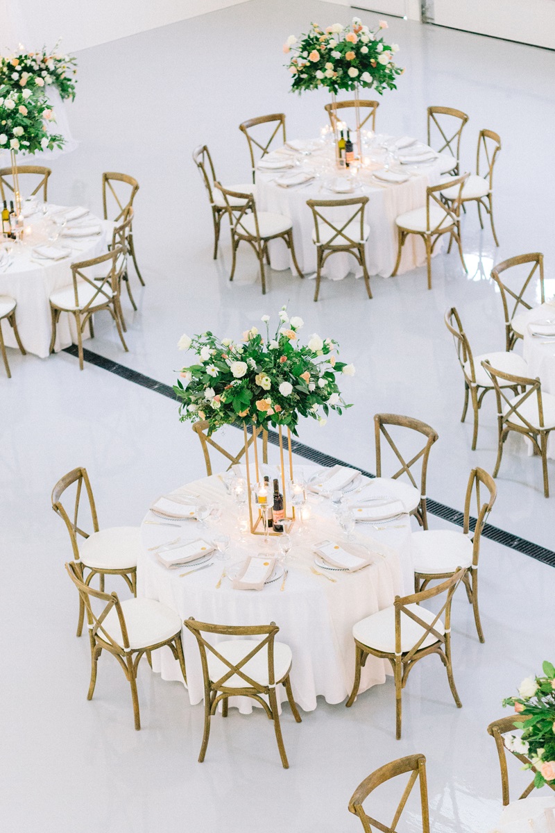 Harvest chairs table setting 3